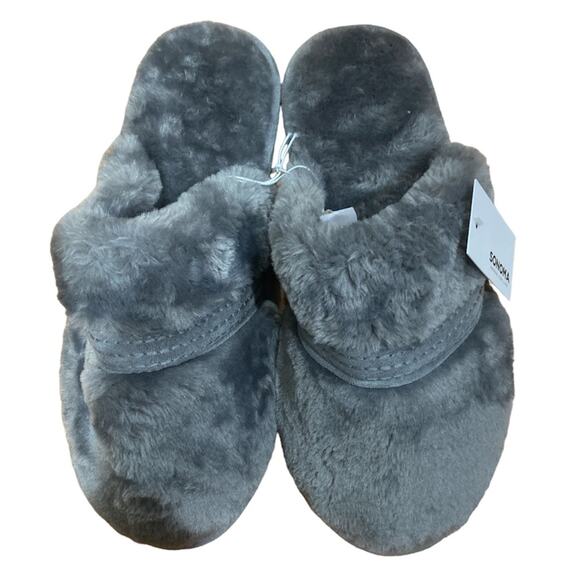 Sonoma Goods For Life gray plush faux fur clogs slippers - Picture 11 of 12
